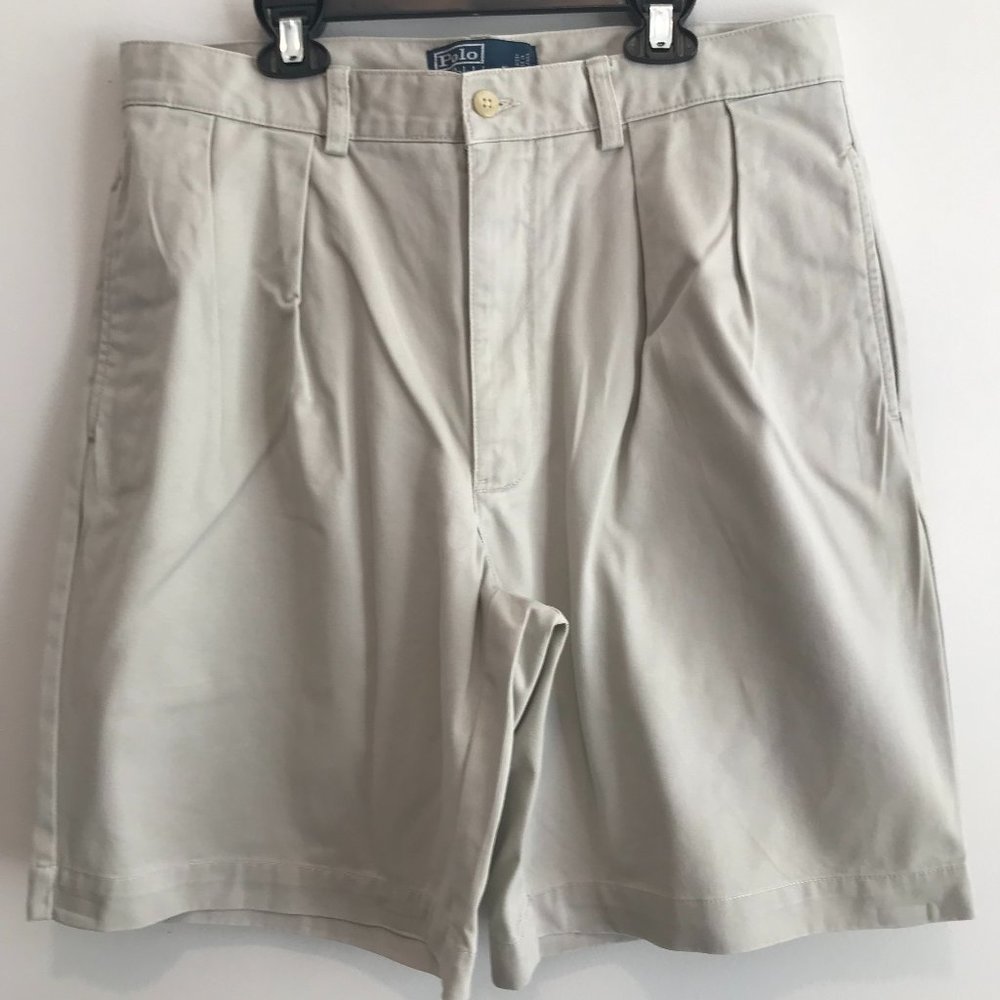 Polo by Ralph Lauren khaki Tyler Short pleated 33" waist 9" inseam
